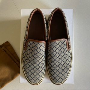 Classic Gucci tennis slip on sneaker